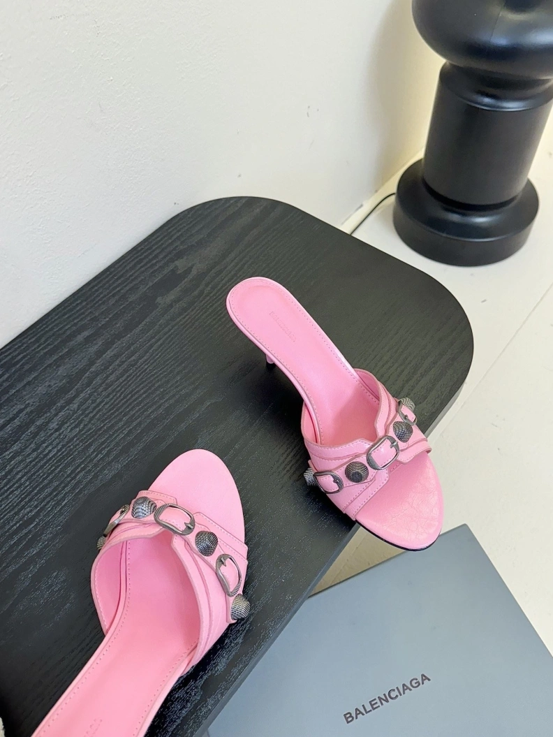 Bxlxnciaga Slippers ModernLook 109426