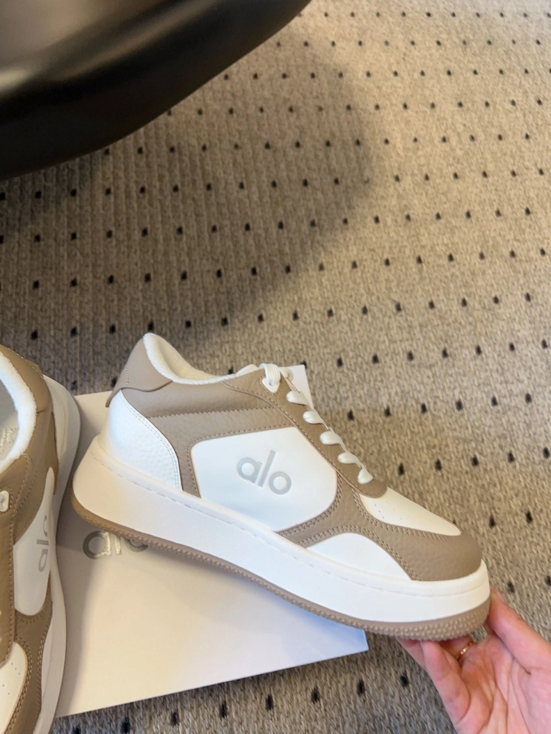 Lightweight Nxkx Sneakers 199012