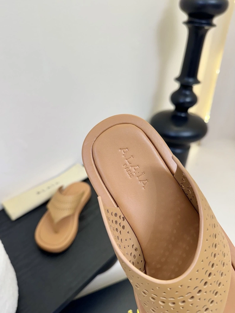 GoodFit Othxr Slippers 212410