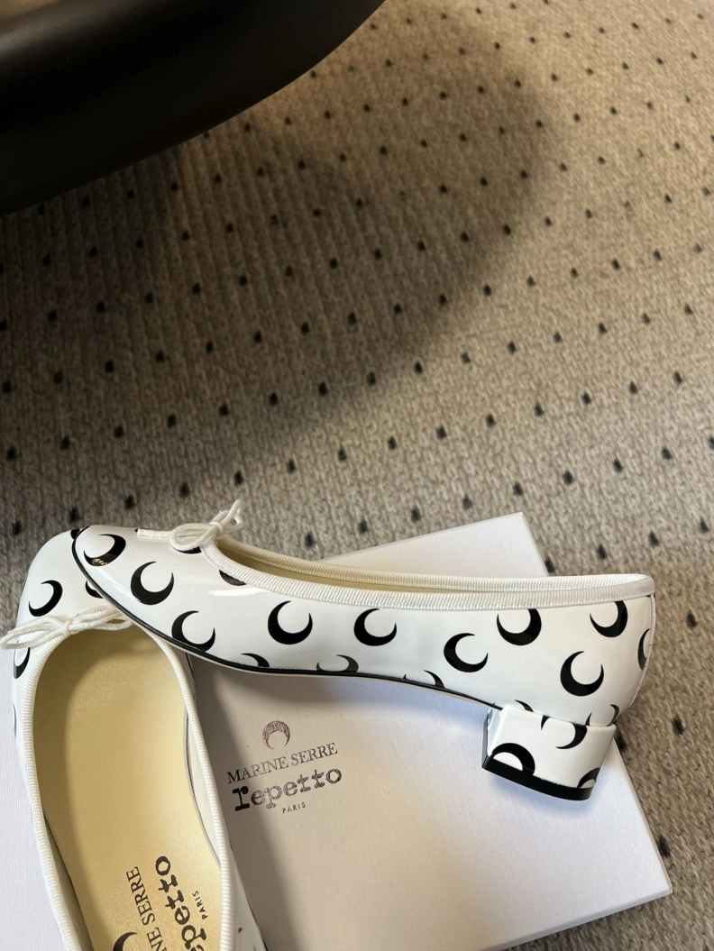 Fashionable Othxr flat shoes 212484