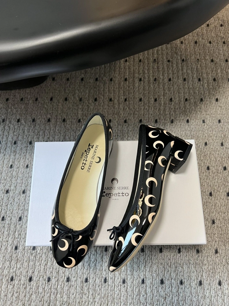 Othxr flat shoes Sleek 212483
