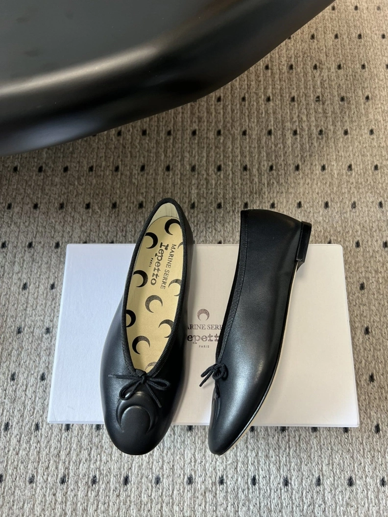 Sleek Othxr flat shoes 212481
