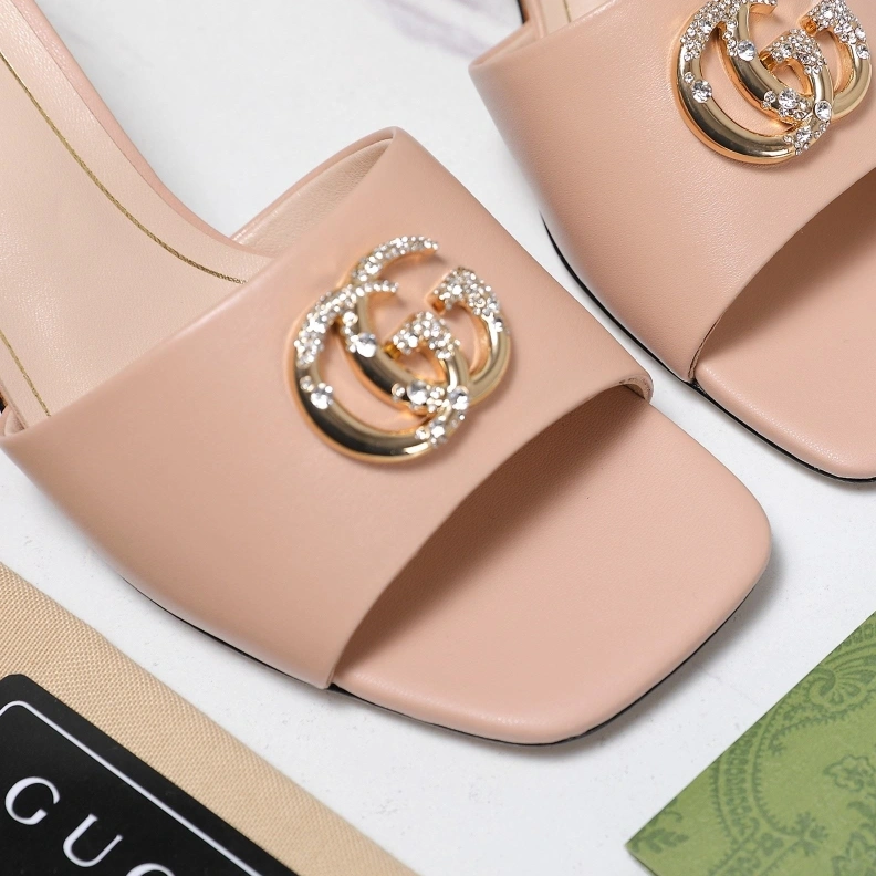 Durable Gxccx Slippers 157385