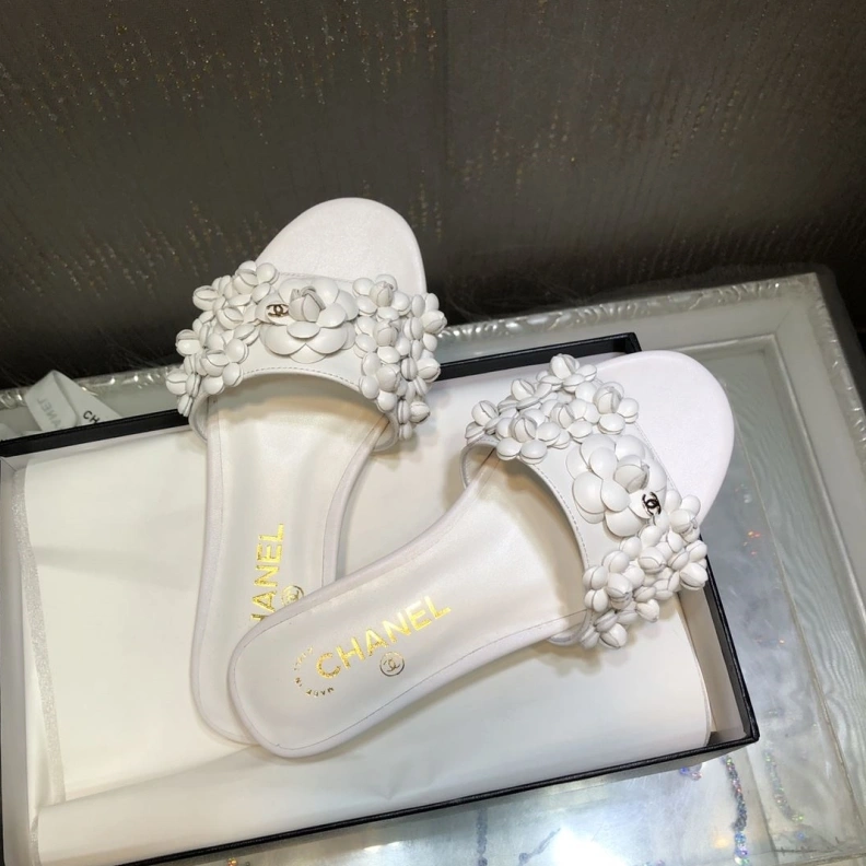 SportInspired Chxnxl Slippers 119843