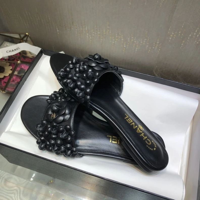UrbanStyle Chxnxl Slippers 119842