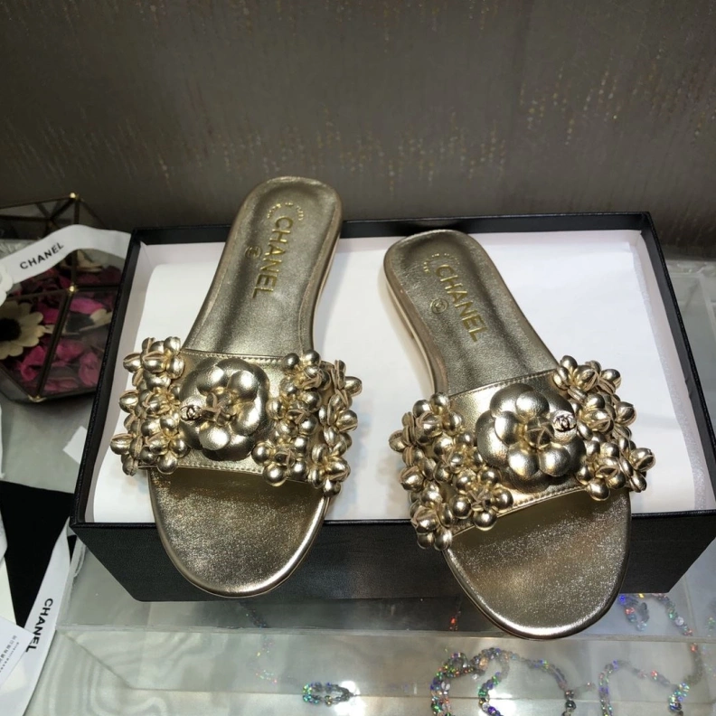Timeless Chxnxl Slippers 119839