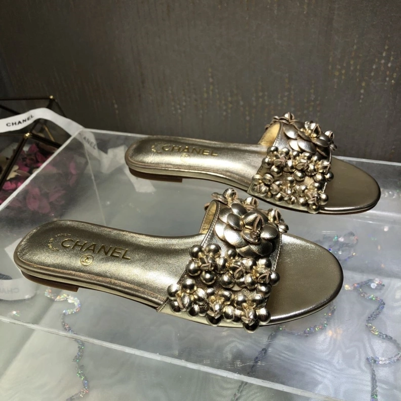 Timeless Chxnxl Slippers 119839