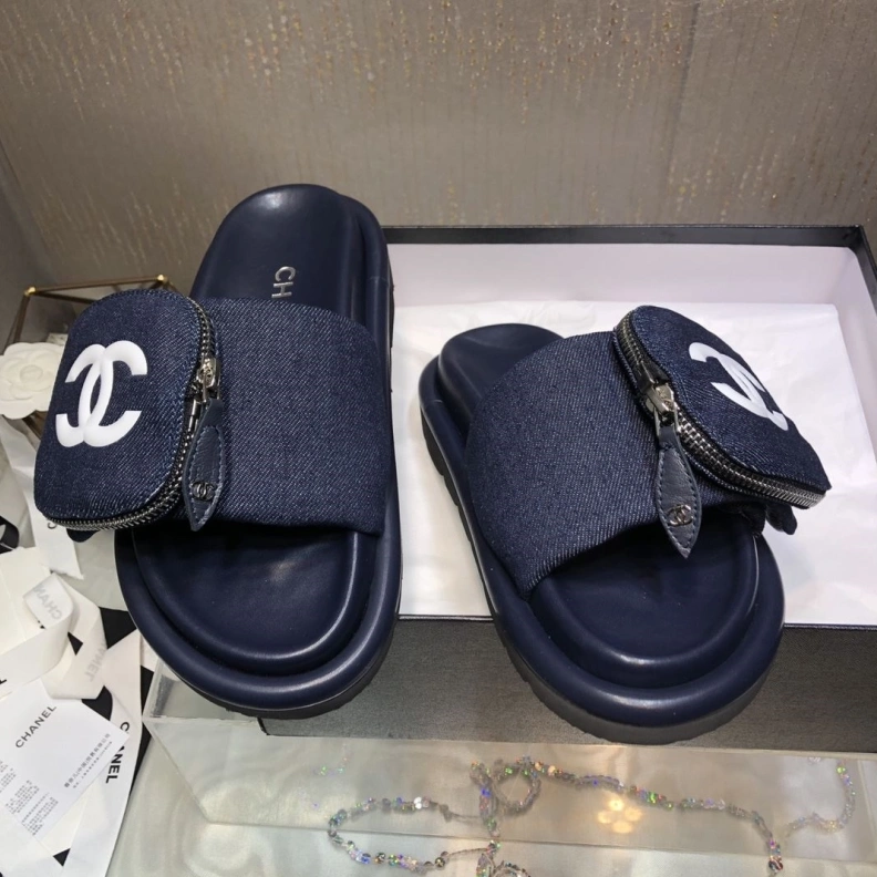 SportInspired Chxnxl Slippers 119840