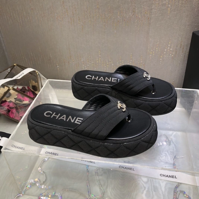 TopPick Chxnxl Sandals 120421