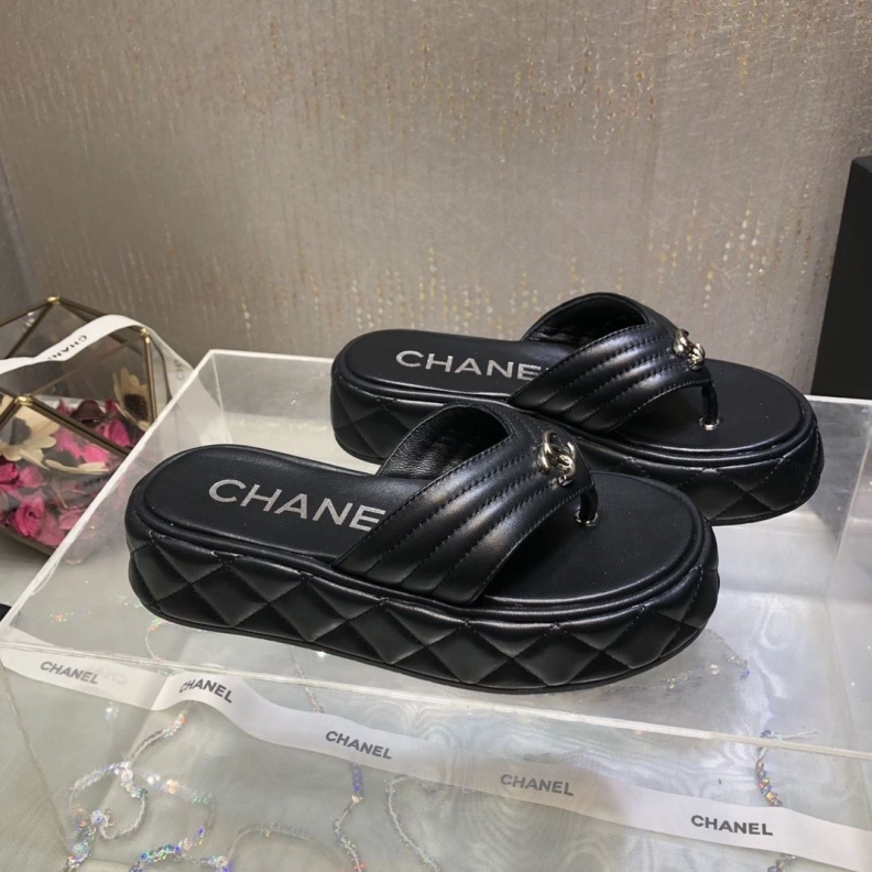 SportInspired Chxnxl Sandals 120414