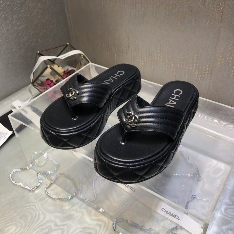 SportInspired Chxnxl Sandals 120414