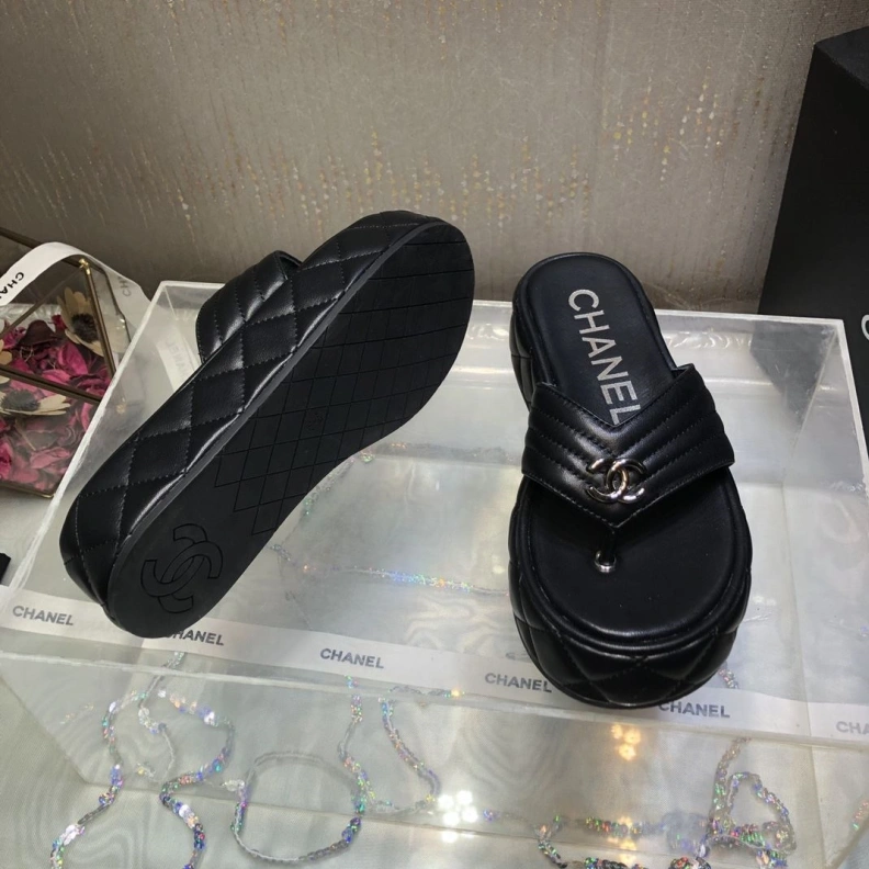 SportInspired Chxnxl Sandals 120414
