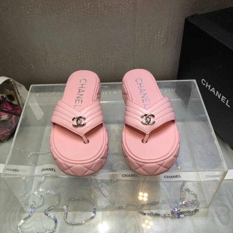 Lightweight Chxnxl Sandals 120415