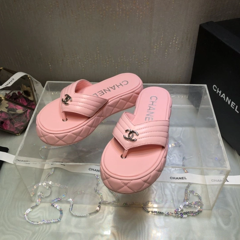 Lightweight Chxnxl Sandals 120415