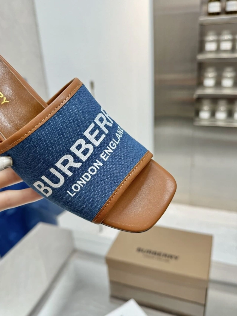 Bxrbxrry Slippers Sophisticated 114881