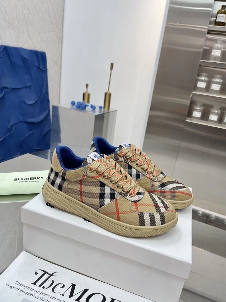 Bxrbxrry Sneakers Vibrant 114846