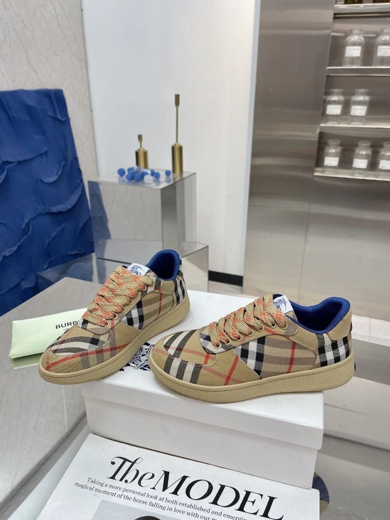 Bxrbxrry Sneakers Vibrant 114846