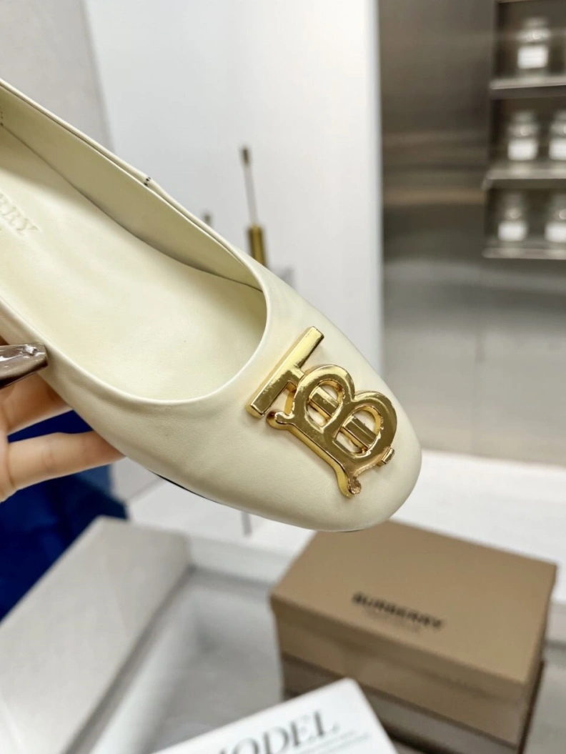 AllSeason Bxrbxrry Flat Shoes 114896