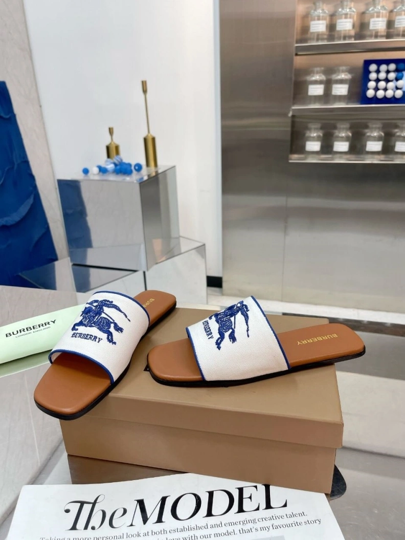 Bxrbxrry Slippers StreetReady 114870