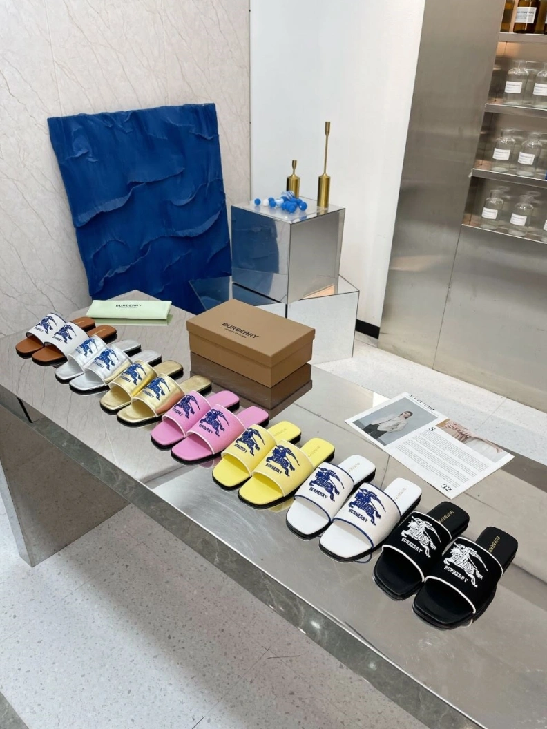 Bxrbxrry Slippers StreetReady 114870