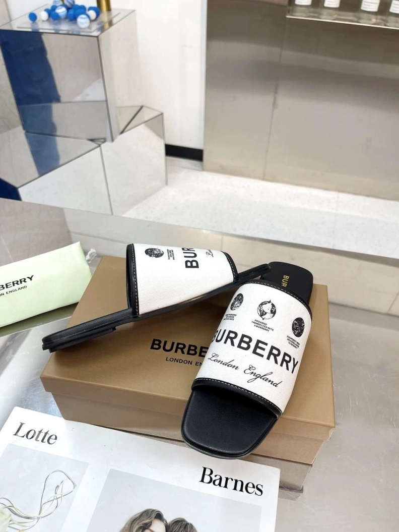Bxrbxrry Slippers GoAnywhere 114860