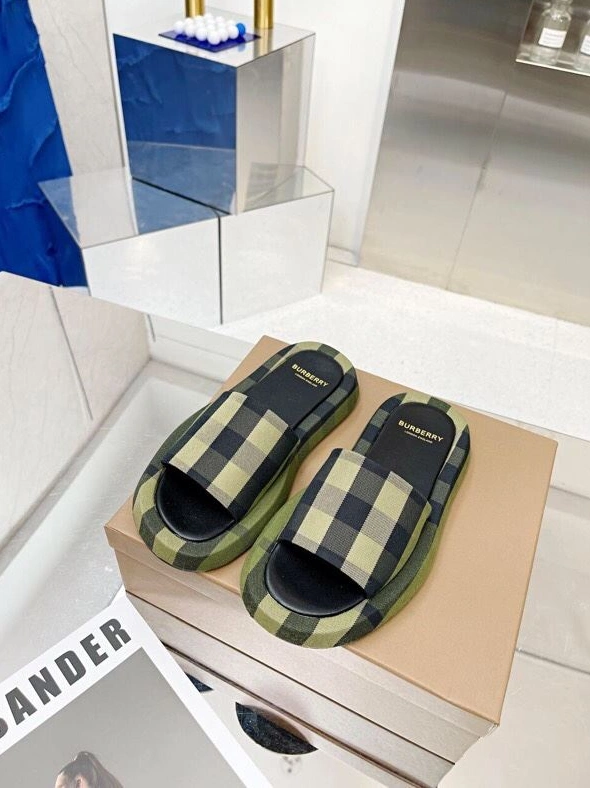 BestValue Bxrbxrry Slippers 114853