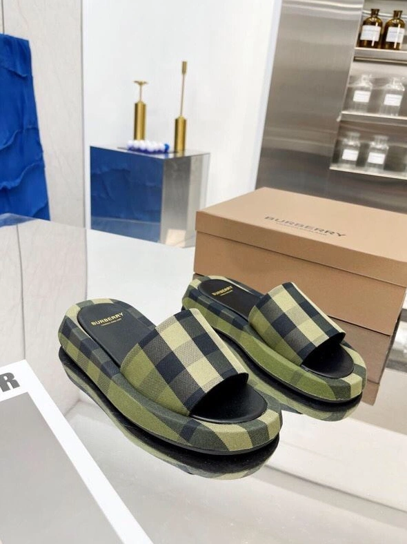 BestValue Bxrbxrry Slippers 114853