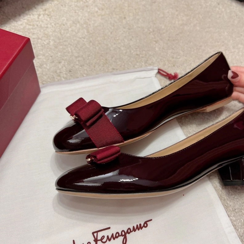 Bold Vxlxntino flat shoes 229864