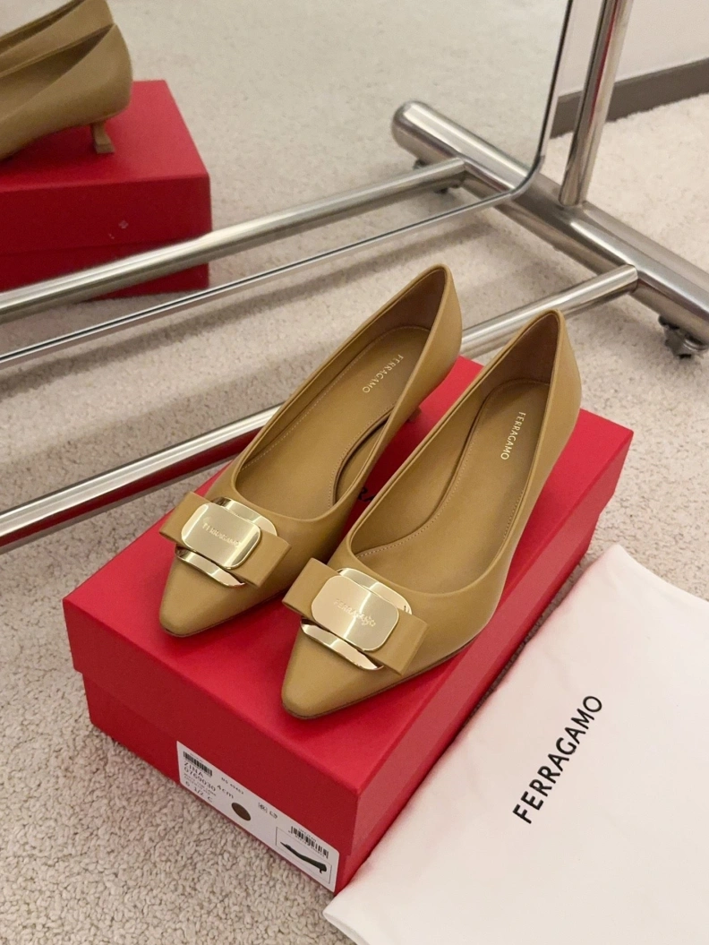 Unique Vxlxntino flat shoes 229858