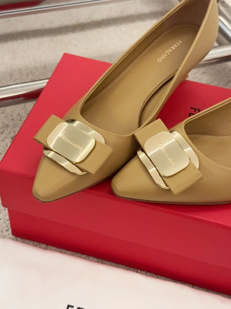 Unique Vxlxntino flat shoes 229858