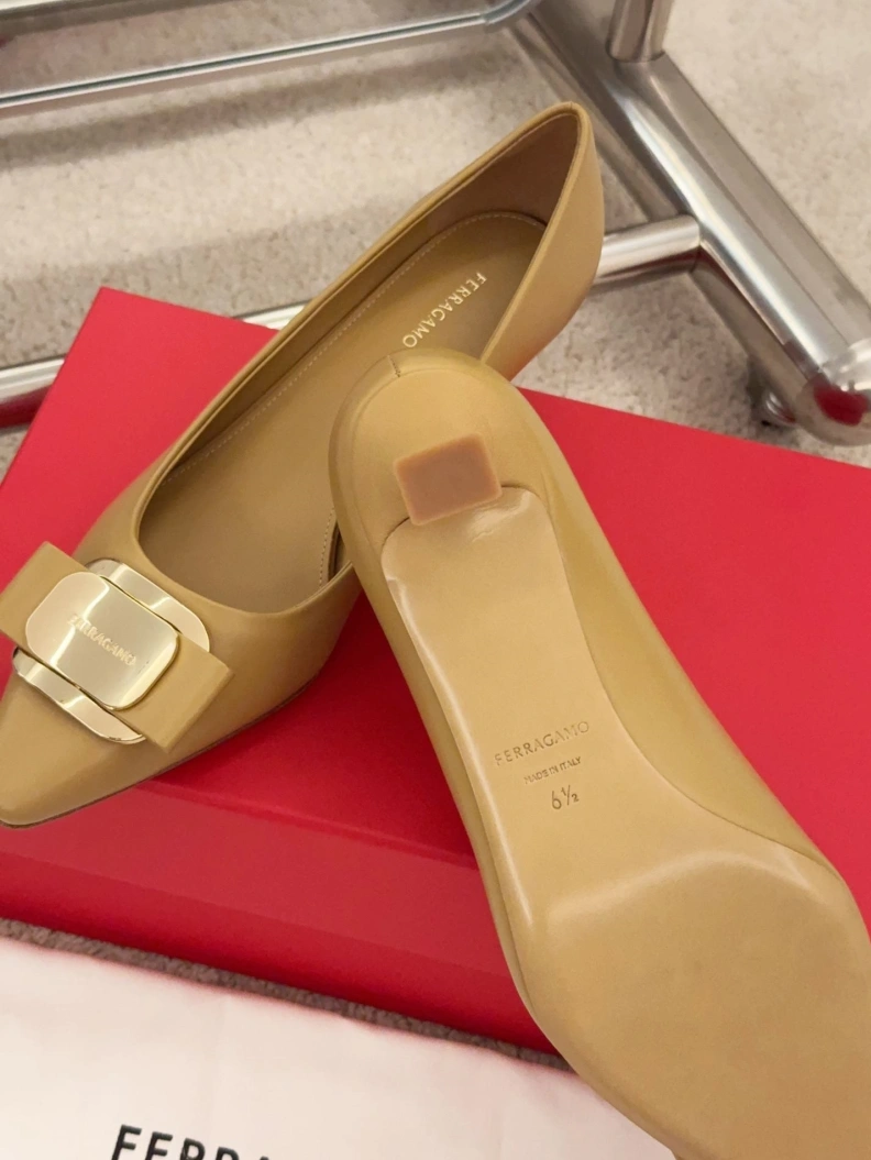 Unique Vxlxntino flat shoes 229858
