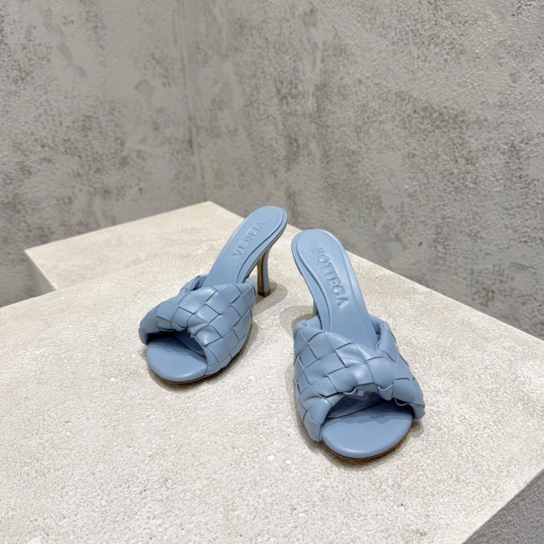 Bxttxga Vxnxta Slippers Sleek 112624