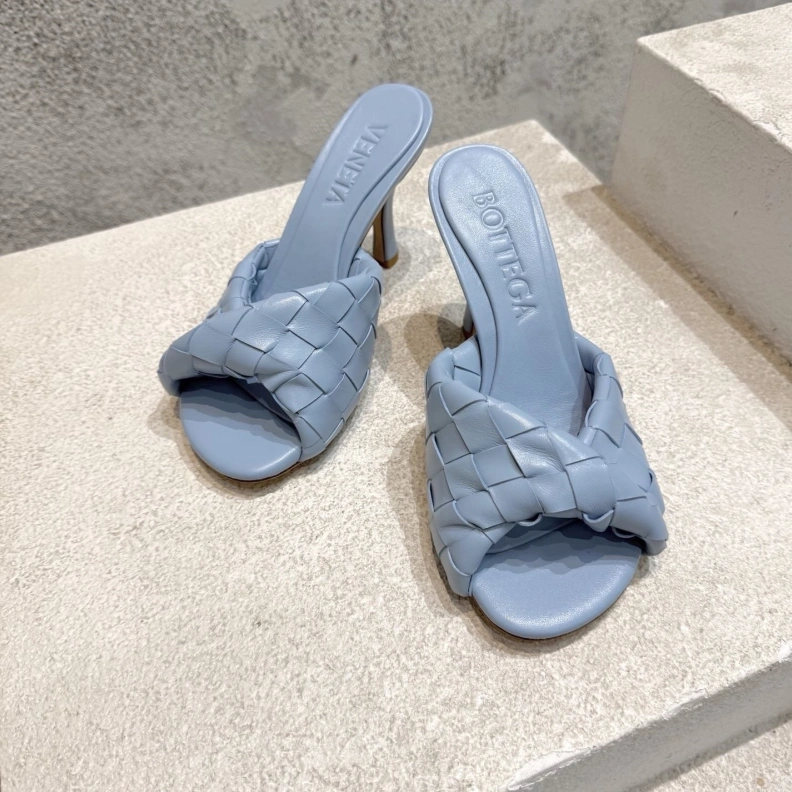 Bxttxga Vxnxta Slippers Sleek 112624