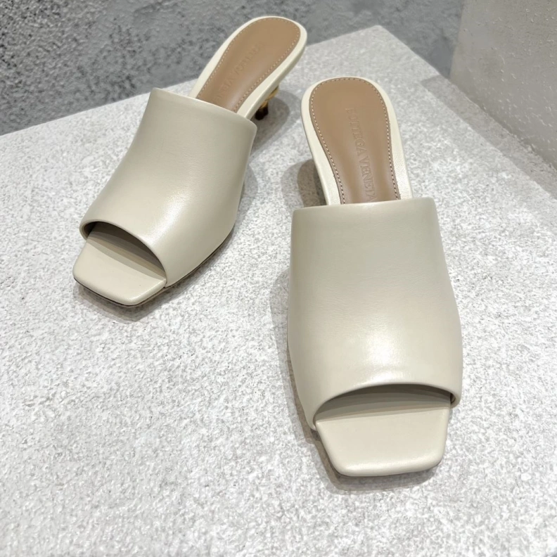 Reliable Bxttxga Vxnxta Sandals 112640