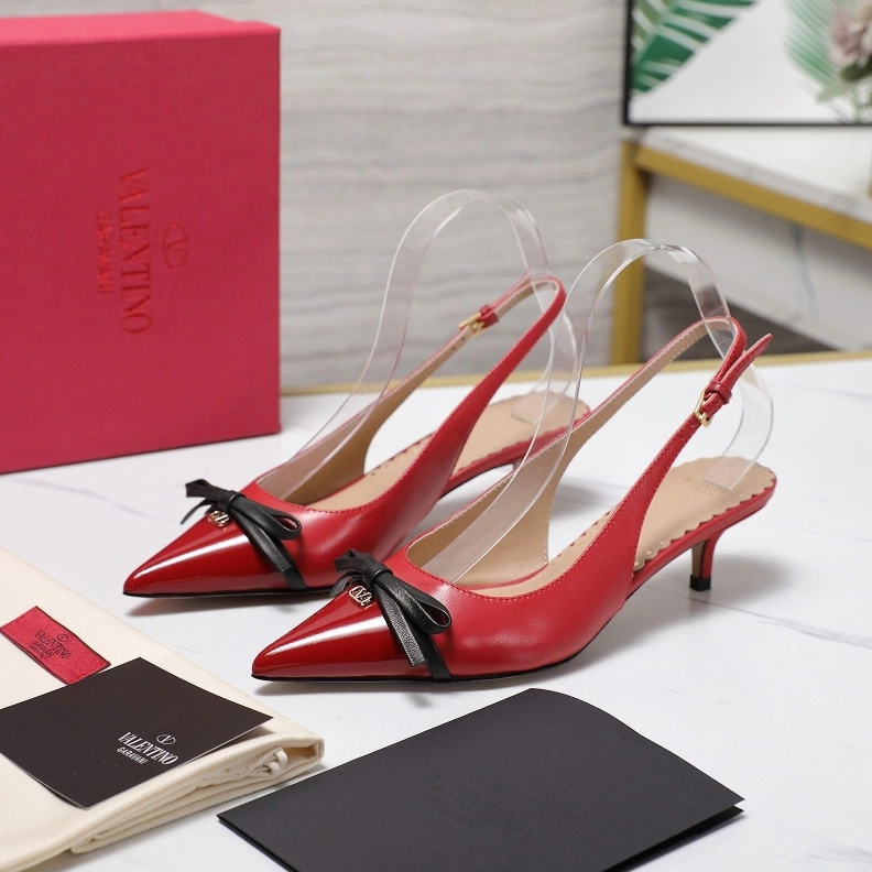 Minimalist Vxlxntino Sandals 229630