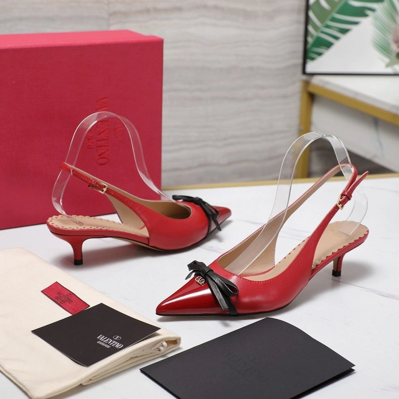 Minimalist Vxlxntino Sandals 229630