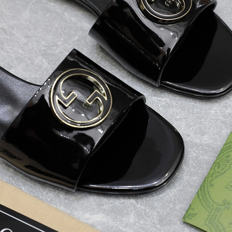 Timeless Gxccx Slippers 157392