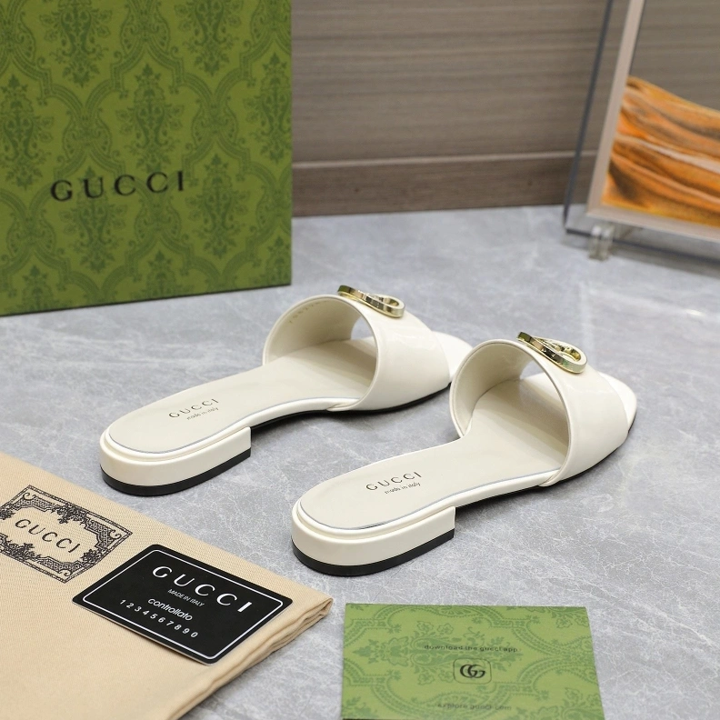 Cozy Gxccx Slippers 157390