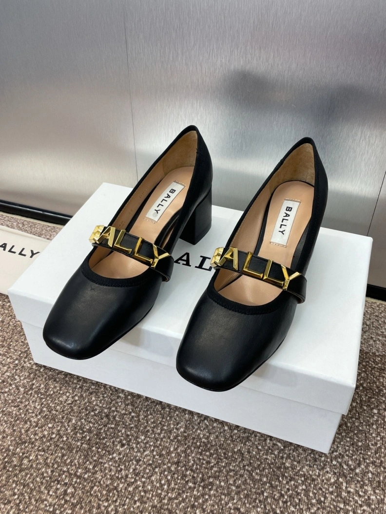Minimalist Othxr flat shoes 212475