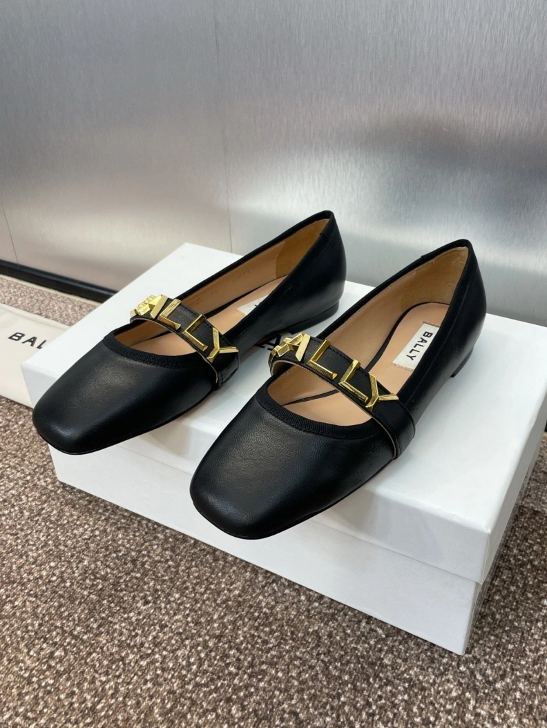 Stylish Othxr flat shoes 212474