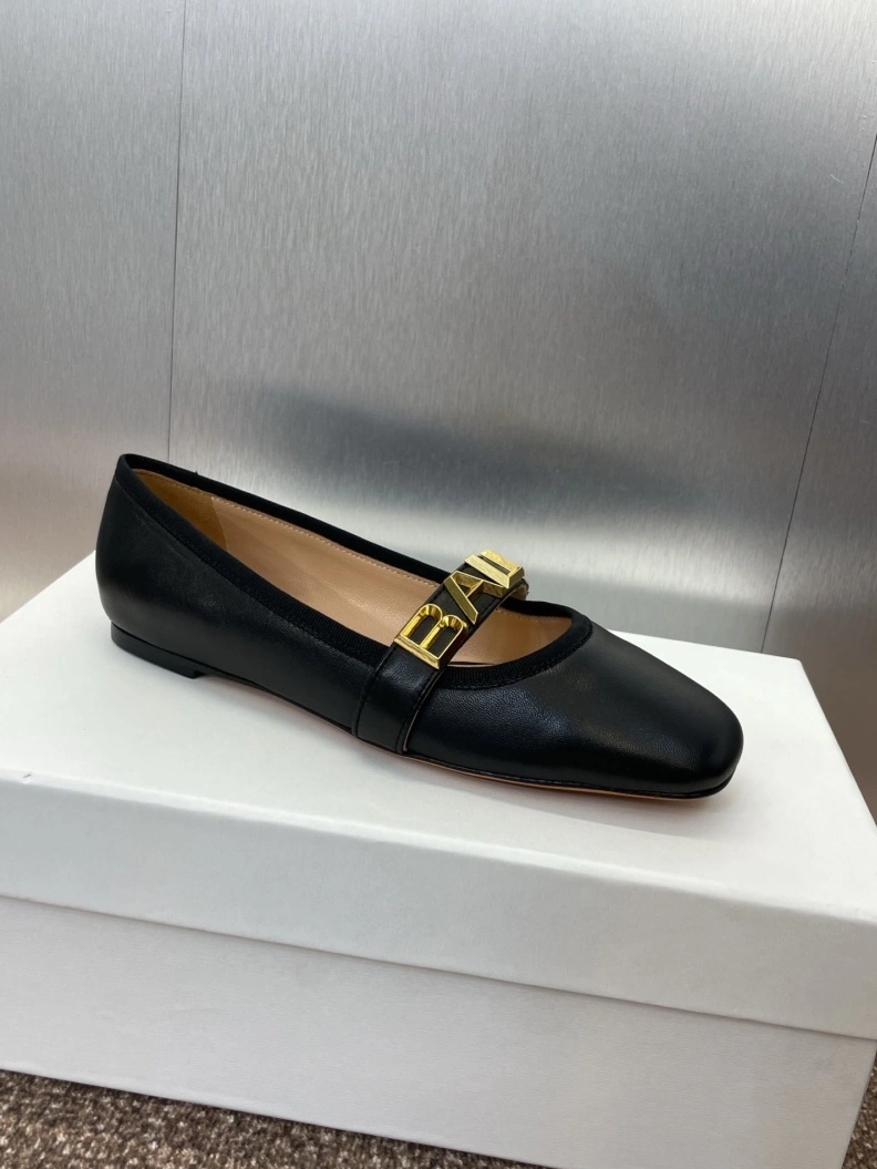 Stylish Othxr flat shoes 212474