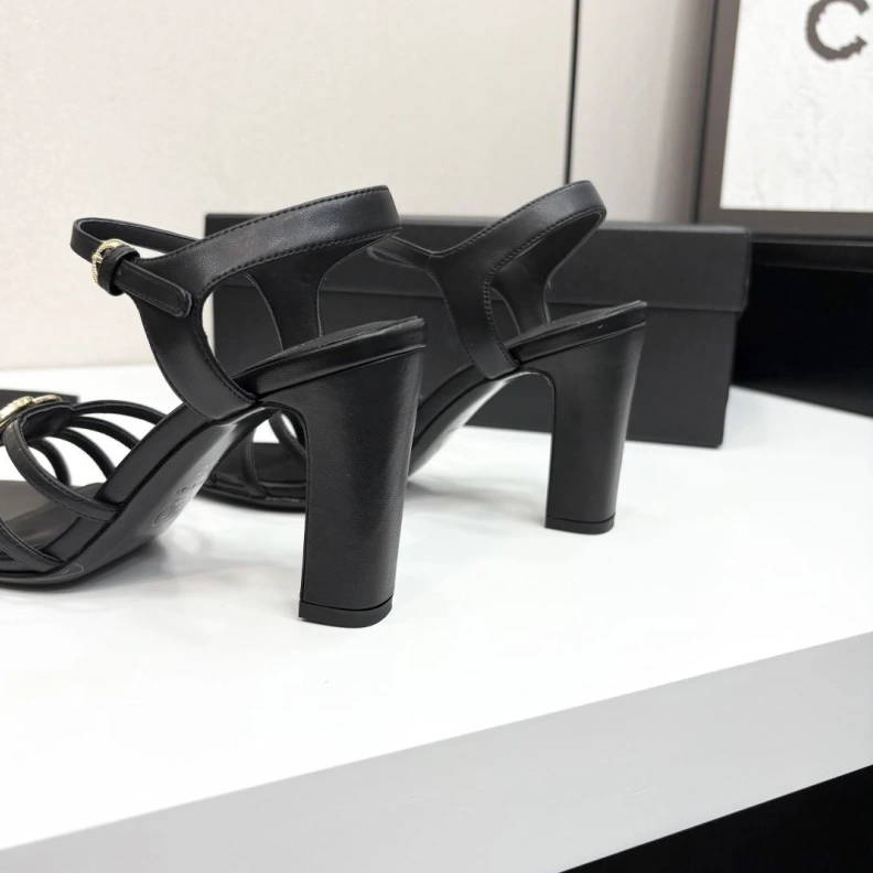 Chxnxl Sandals Bright 120405