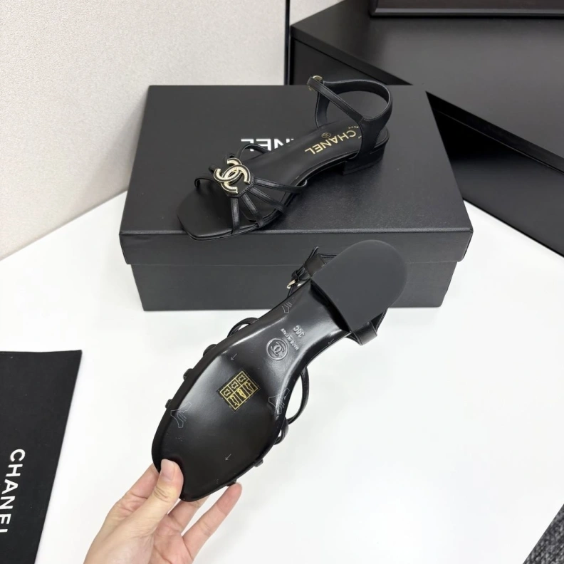 Sophisticated Chxnxl Sandals 120402