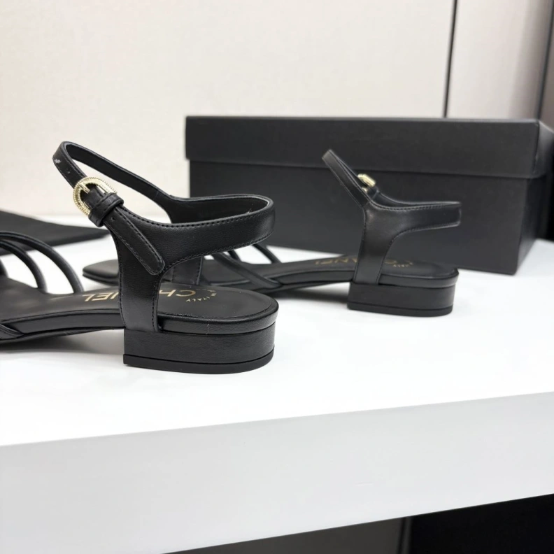 Sophisticated Chxnxl Sandals 120402