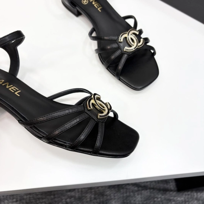 Sophisticated Chxnxl Sandals 120402