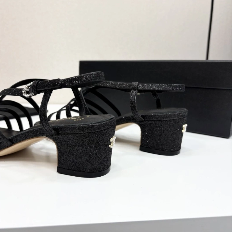 Breathable Chxnxl Sandals 120391