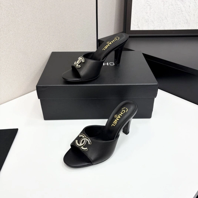 Chxnxl Sandals UrbanStyle 120372