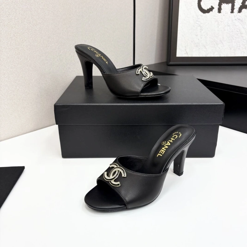Chxnxl Sandals UrbanStyle 120372