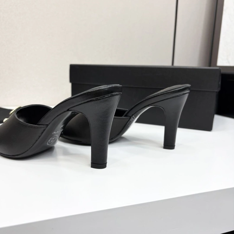Chxnxl Sandals UrbanStyle 120372