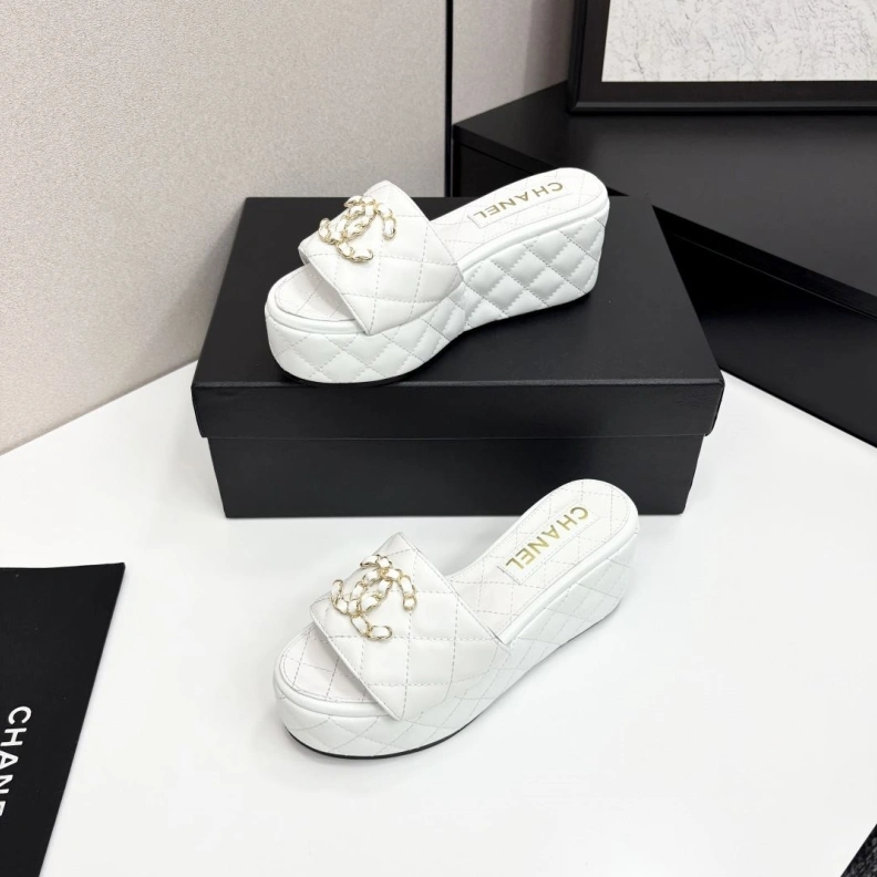 Chxnxl Sandals ModernLook 120379
